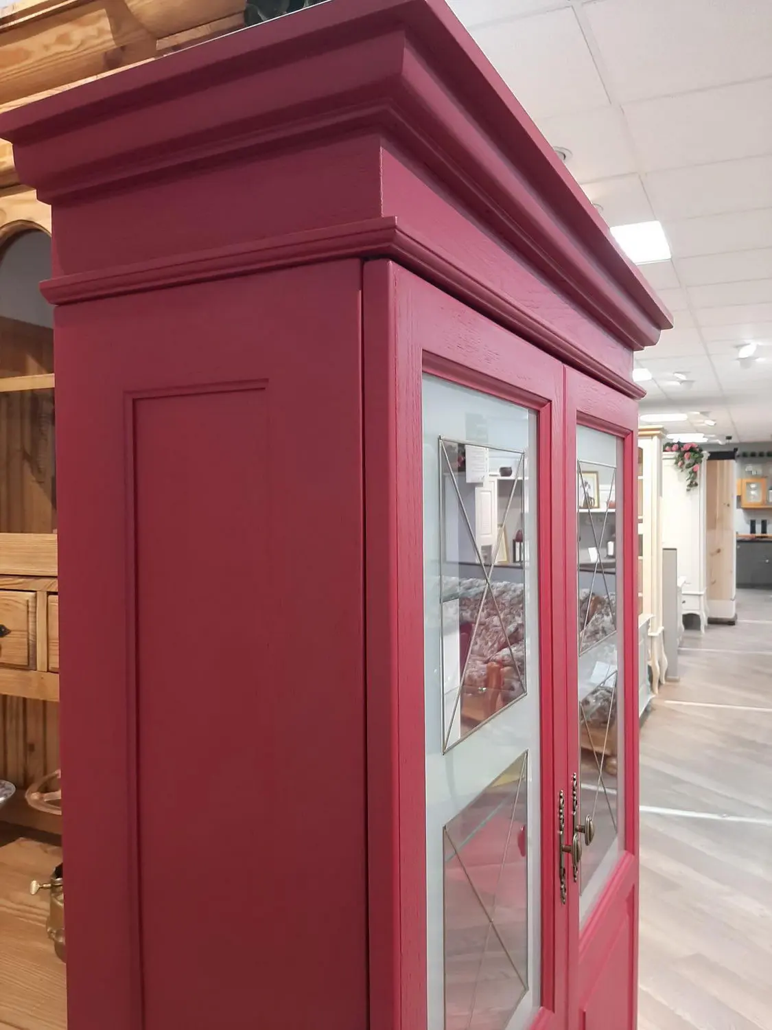 Сервант Бьерт 1-2 сосна