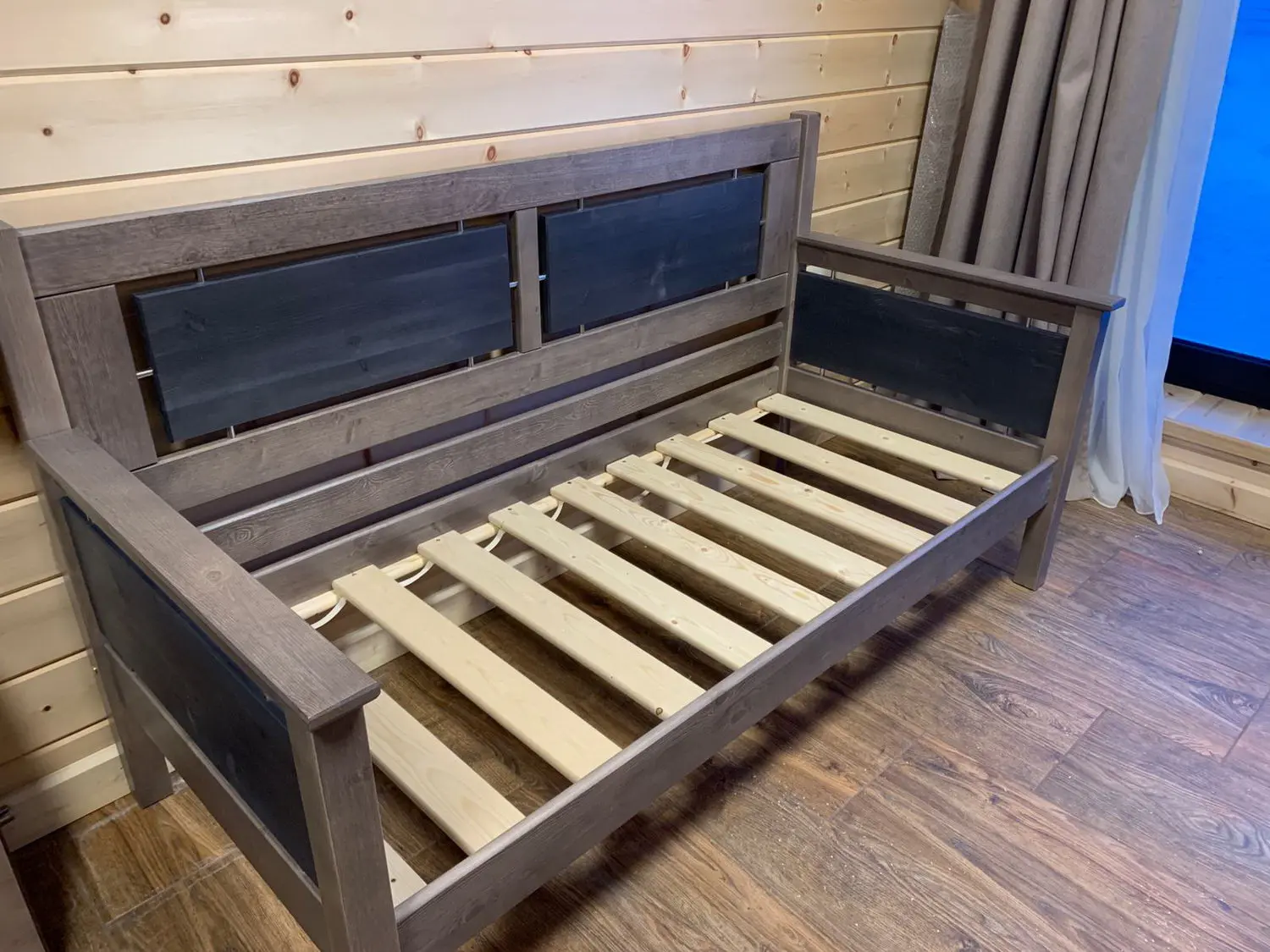 Тахта Брамминг 900х2000