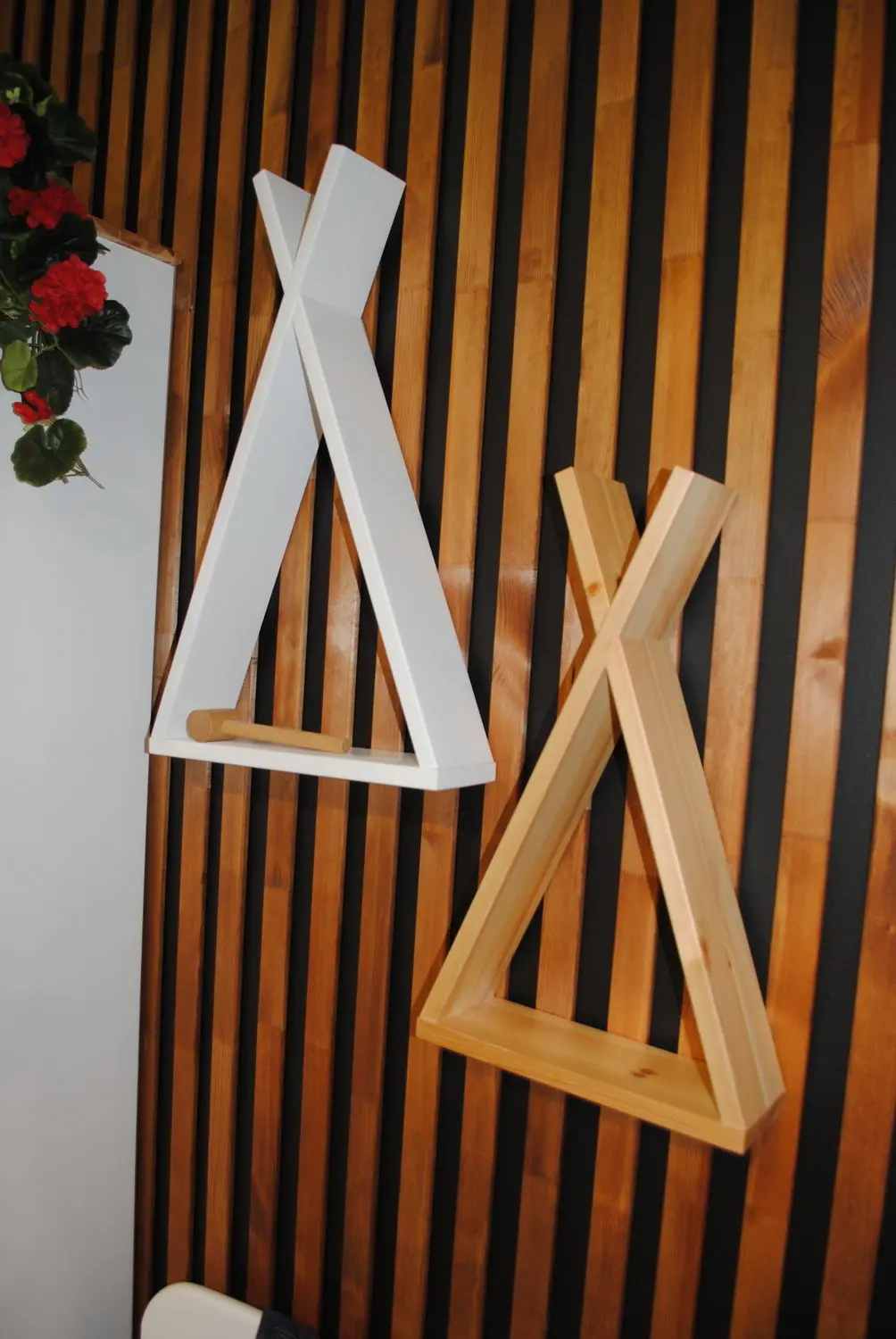 Полка треугольная ТК №3