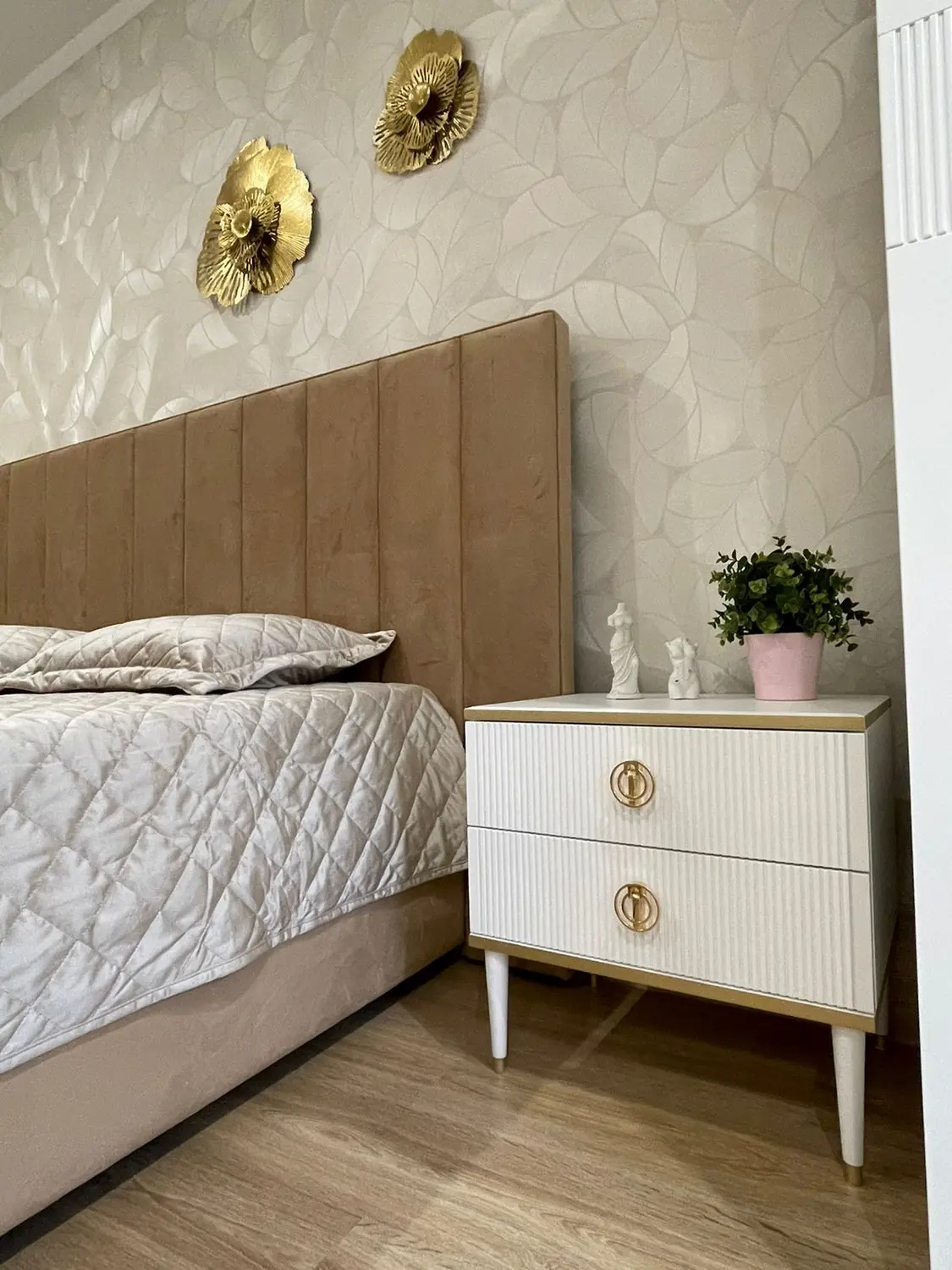 Тумба Глория прикроватная 2 ящика