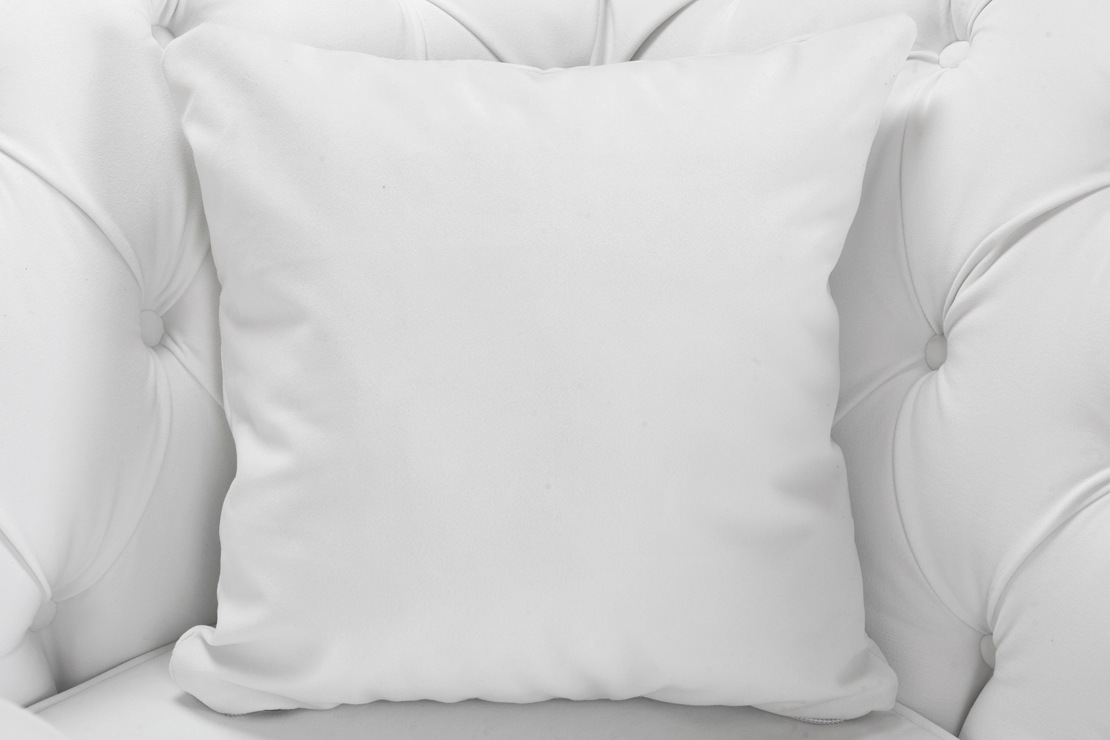 Низкие кресла для дома Dasen white