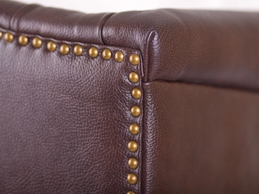 Каминное кожаное кресло Royal Brown