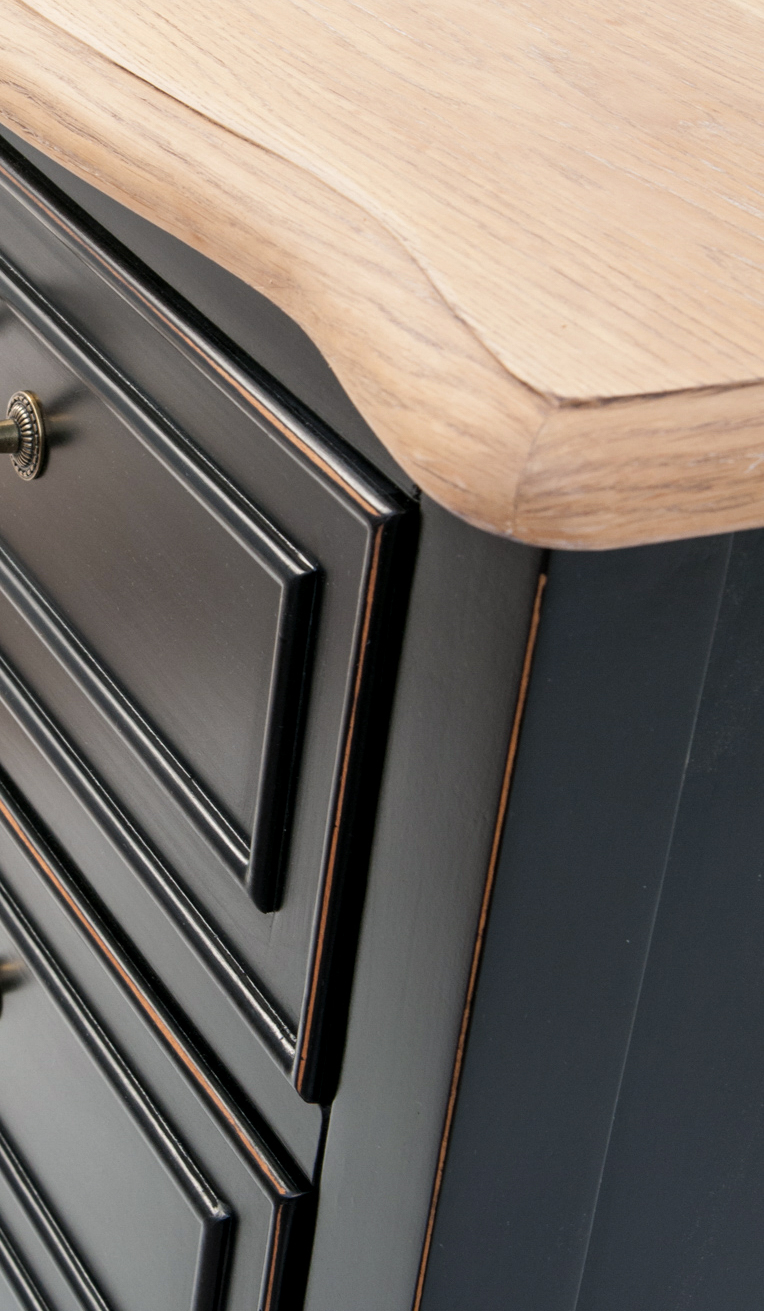 Тумбочка Черная тумба Loris английская классика