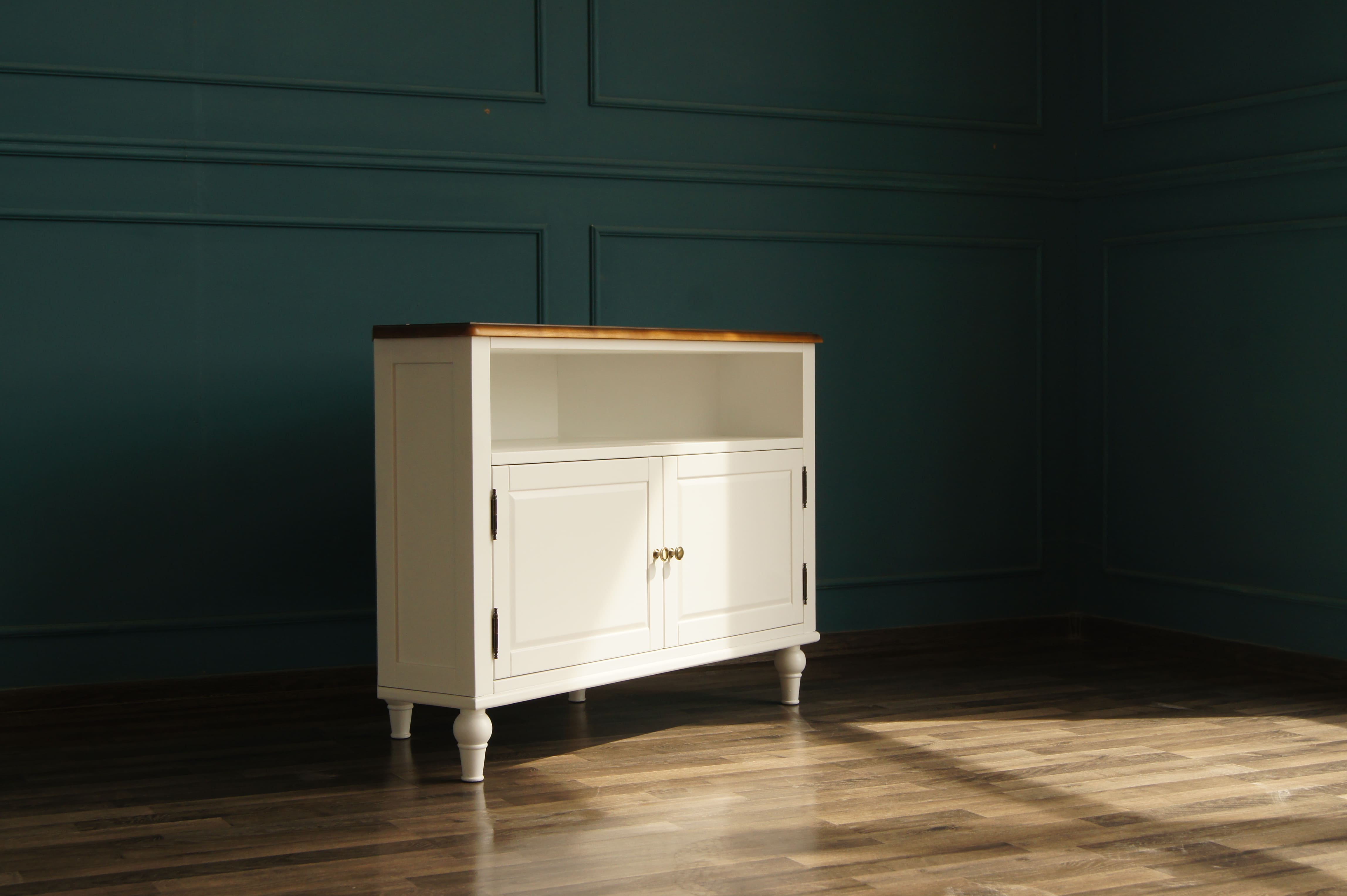 Комод угловой из дерева "Odri"