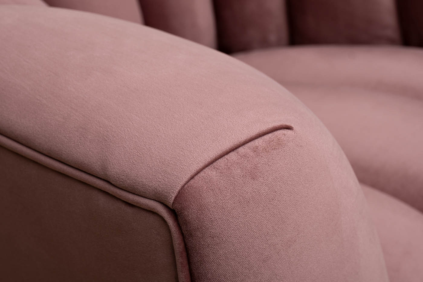 Кресло Fabio велюр розовый Colton 007-ROS