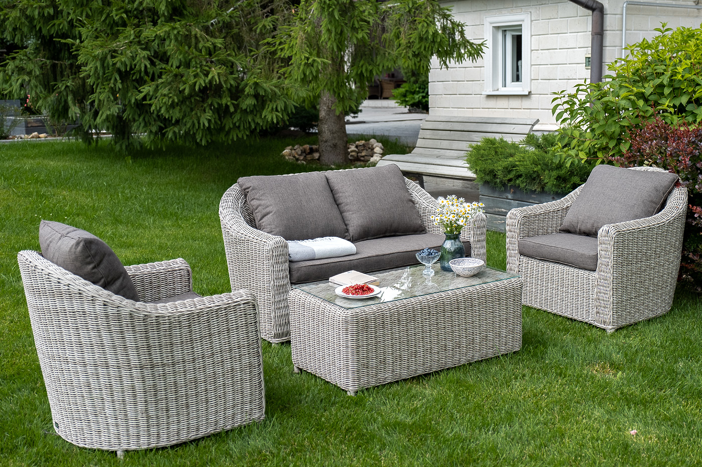 "Копаннини" диван из искусственного ротанга двухместный, цвет бежевый