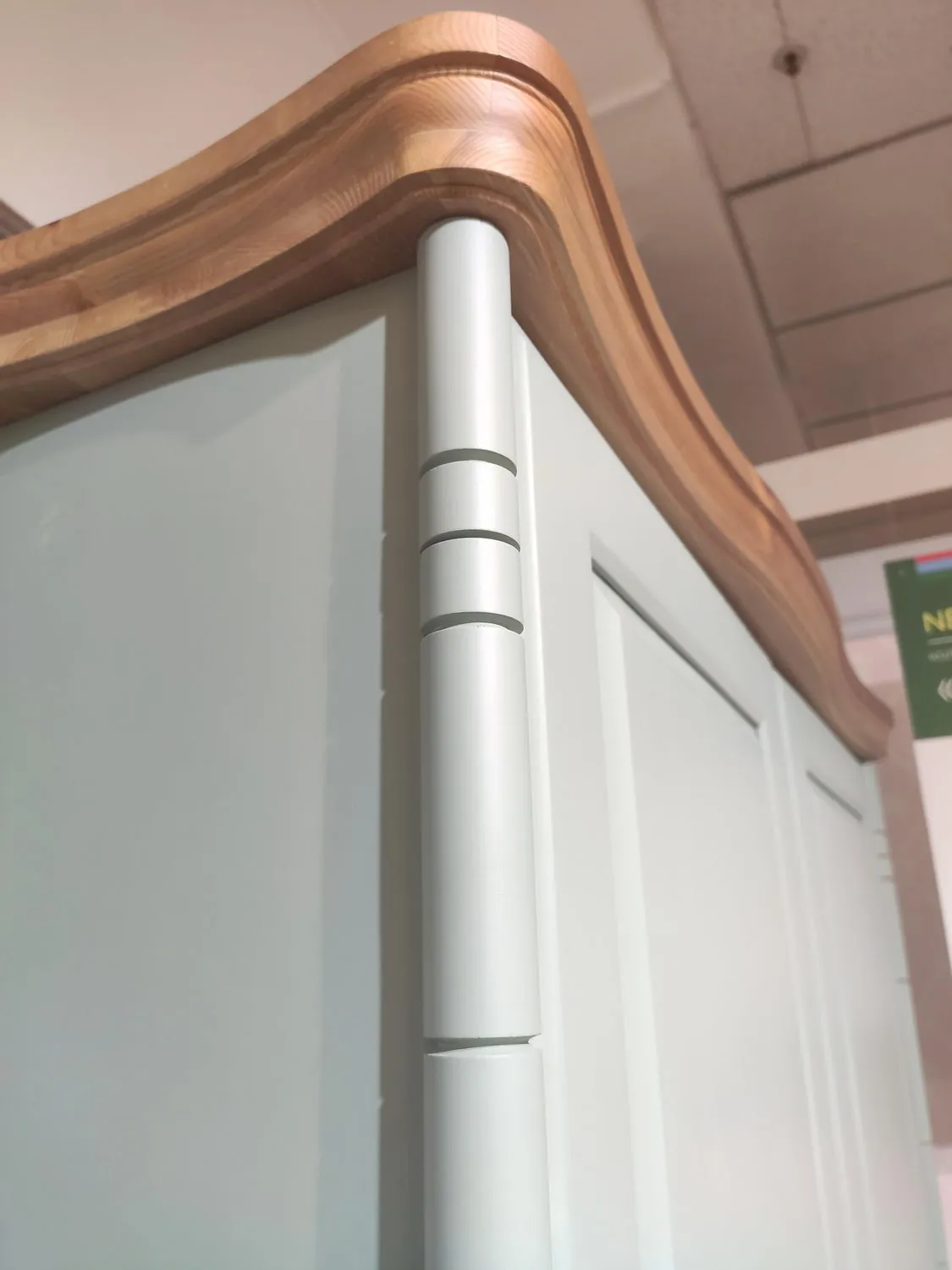 Шкаф из дерева Айно 2 ств. № 4 (выставочный образец)